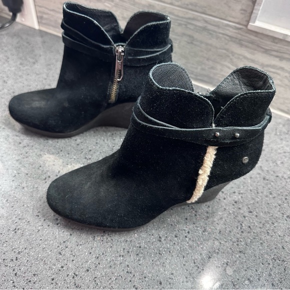 UGG wedge ankle boots. Black, suede. Size 6.5. - Picture 2 of 7
